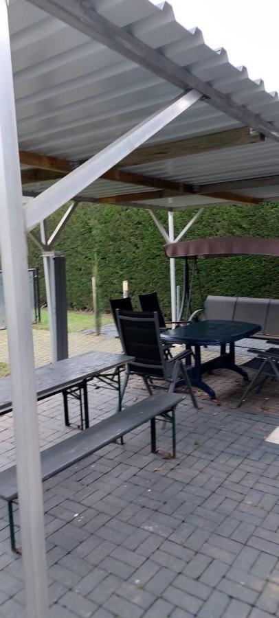 Urlaub Machen Direkt Am Irland Das Kinderparadies In Twisteden Im Grossen Garten Bei Privatleute Fur Maximal Sechs Personen Kevelaer Exterior photo